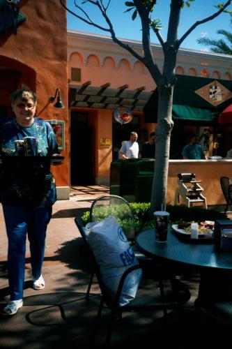 UNIVERSAL1 2
