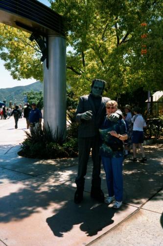 UNIVERSAL1 6